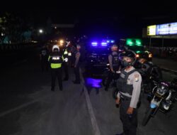 Jaga Surabaya Kondusif, TNI-Polri Gelar Patroli Skala Besar Pasca Pengesahan Warga Silat