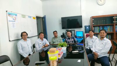 Pererat Hubungan, LPPM UNIRA Sambangi UHT