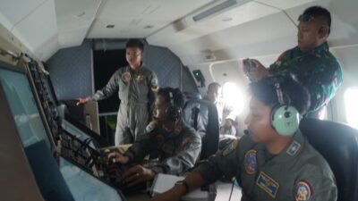 Keterangan Gambar: Koarmada II Kerahkan Unsur Dalam Misi Penyelamatan KMP Tunu Pratama Jaya