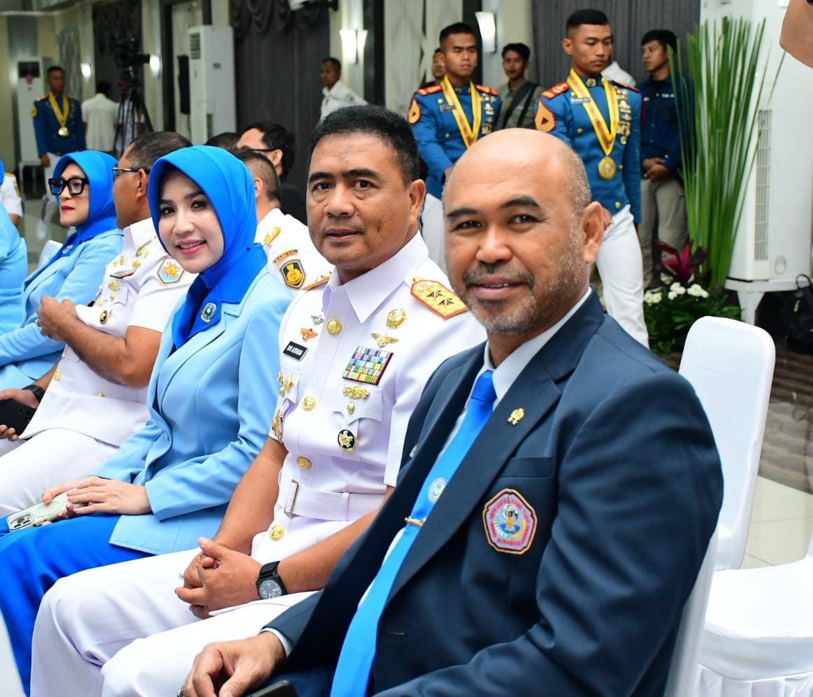 Rektor Universitas Hang Tuah Hadiri Wisuda Sarjana Taruna AAL Angkatan ke-70 dan 71 Tahun Akademik 2025