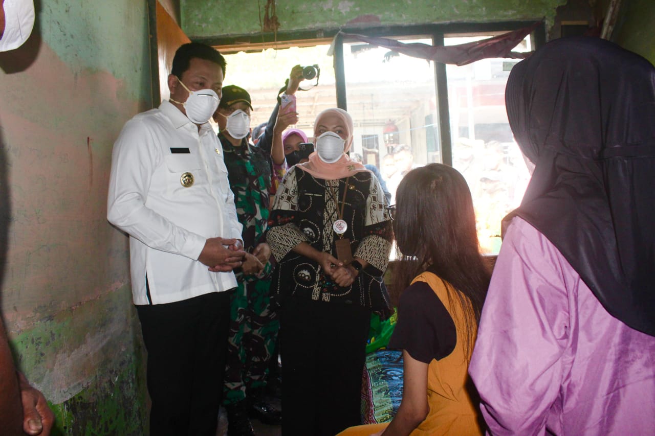 Sidak Pasien TB, Bupati Subandi Bantu Pengobatan sekaligus Bantu Bedah Rumah Lewat Program RTLH