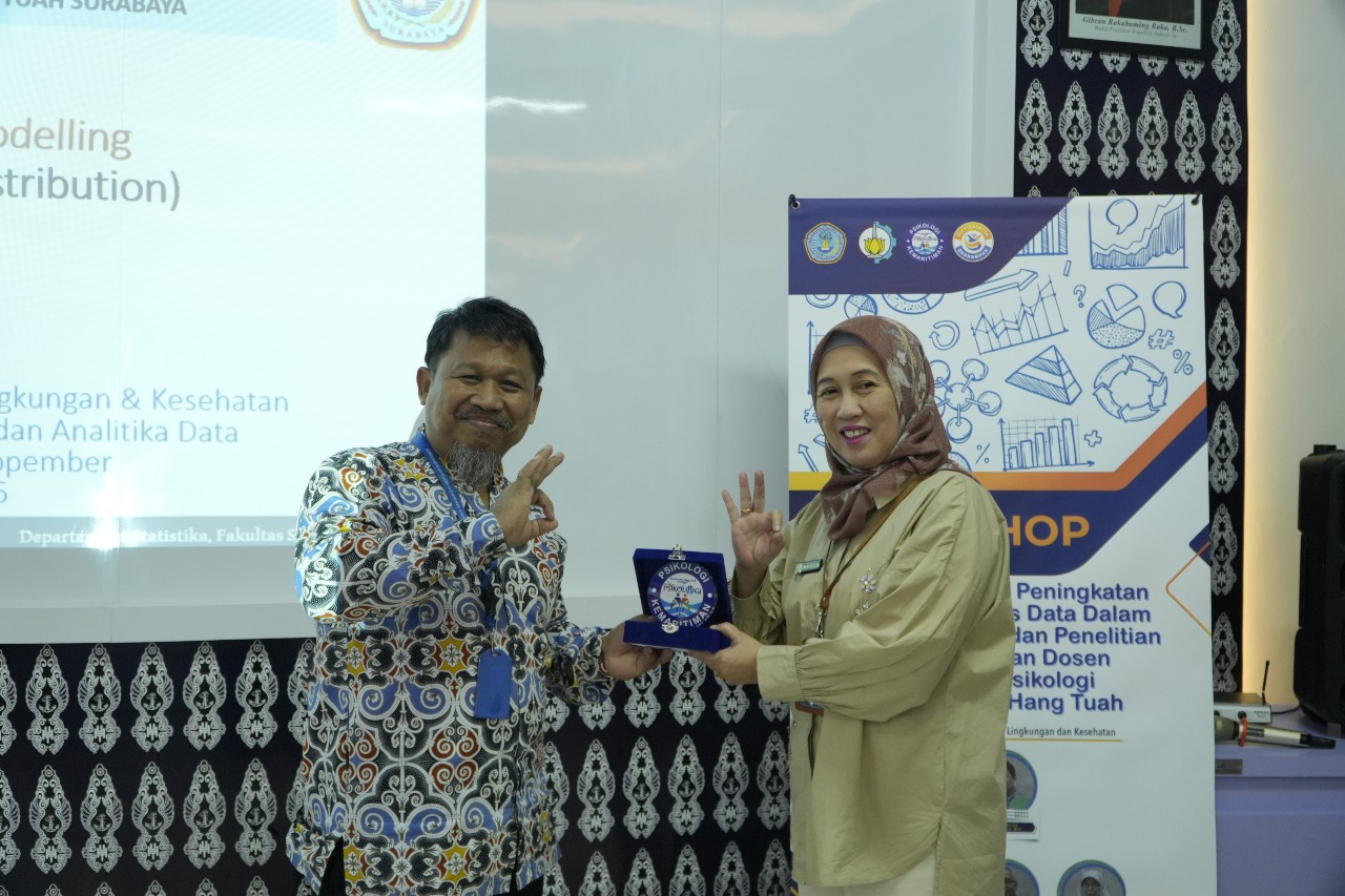 Fakultas Psikologi UHT Gelar Workshop Peningkatan Kualitas Analisis Data untuk Publikasi Ilmiah