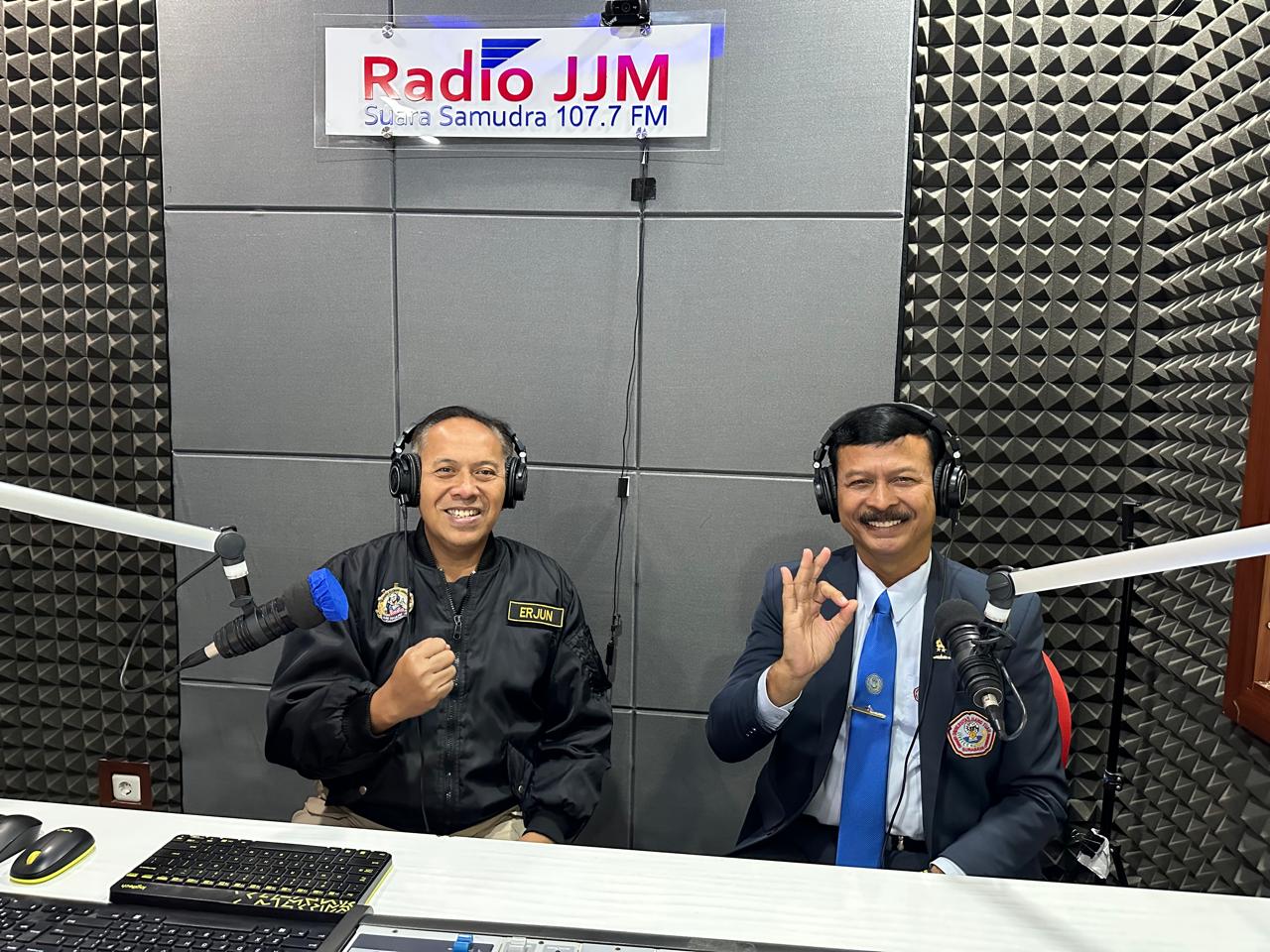 Podcast dan Live Streaming di Radio JJM, Universitas Hang Tuah Kupas Tuntas Program Unggulan dan RPL