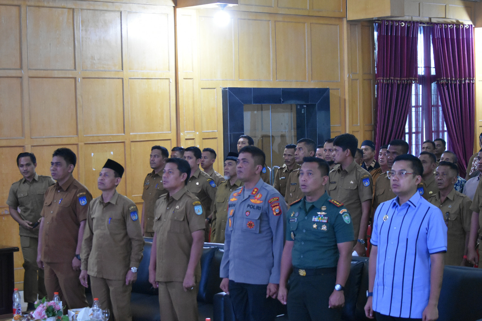 Keterangan Gambar: Walikota Langsa Mengikuti Launching KMP Secara Daring Bersama Presiden RI Prabowo Subianto
