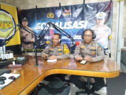 Bersama Media Satlantas Polres Pelabuhan Tanjung Perak Gencarkan Sosialisasi Operasi Patuh Semeru 2025