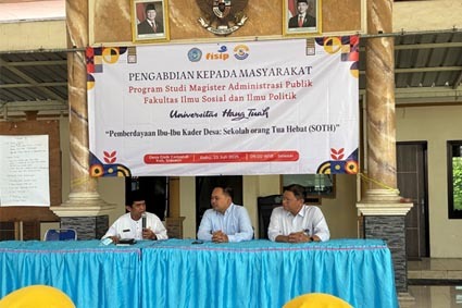 Magister Administrasi Publik UHT Latih Ibu Kader Jadi Agen Perubahan