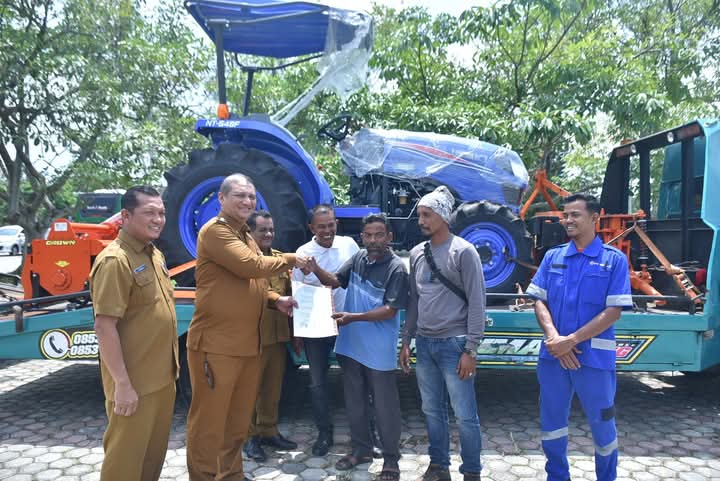 Keterangan Gambar: BUPATI Armia Mendukung Peningkatan Produktivitas Pertanian Dan Ketahanan Pangan Daerah