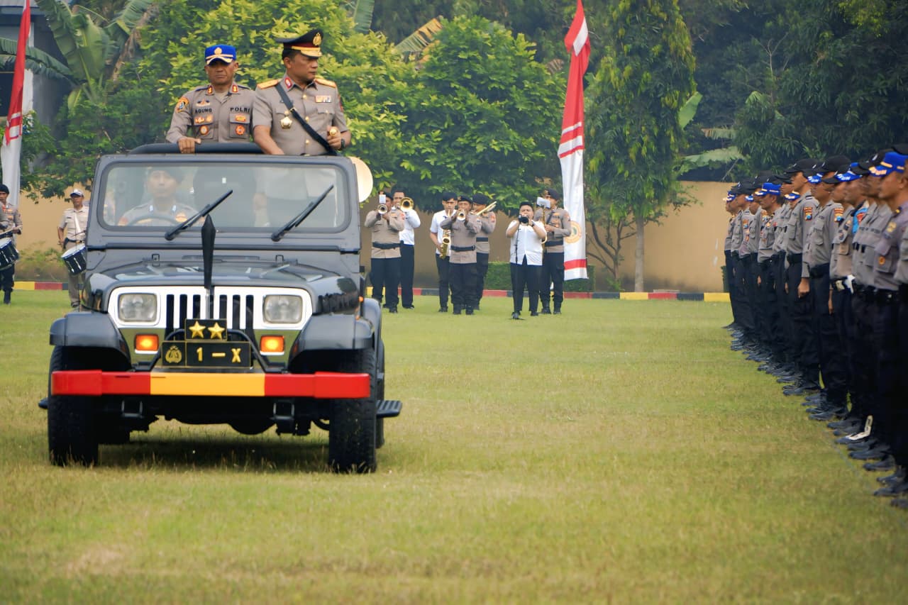 Keterangan Gambar: Kapolda Jatim Resmi Buka Pendidikan dan Pembentukan Bintara Polri Tahun Anggaran 2025 di SPN Mojokerto