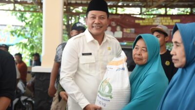 Bupati dan Wabup Kompak Monitor Penyaluran Bantuan Pangan di Sidoarjo