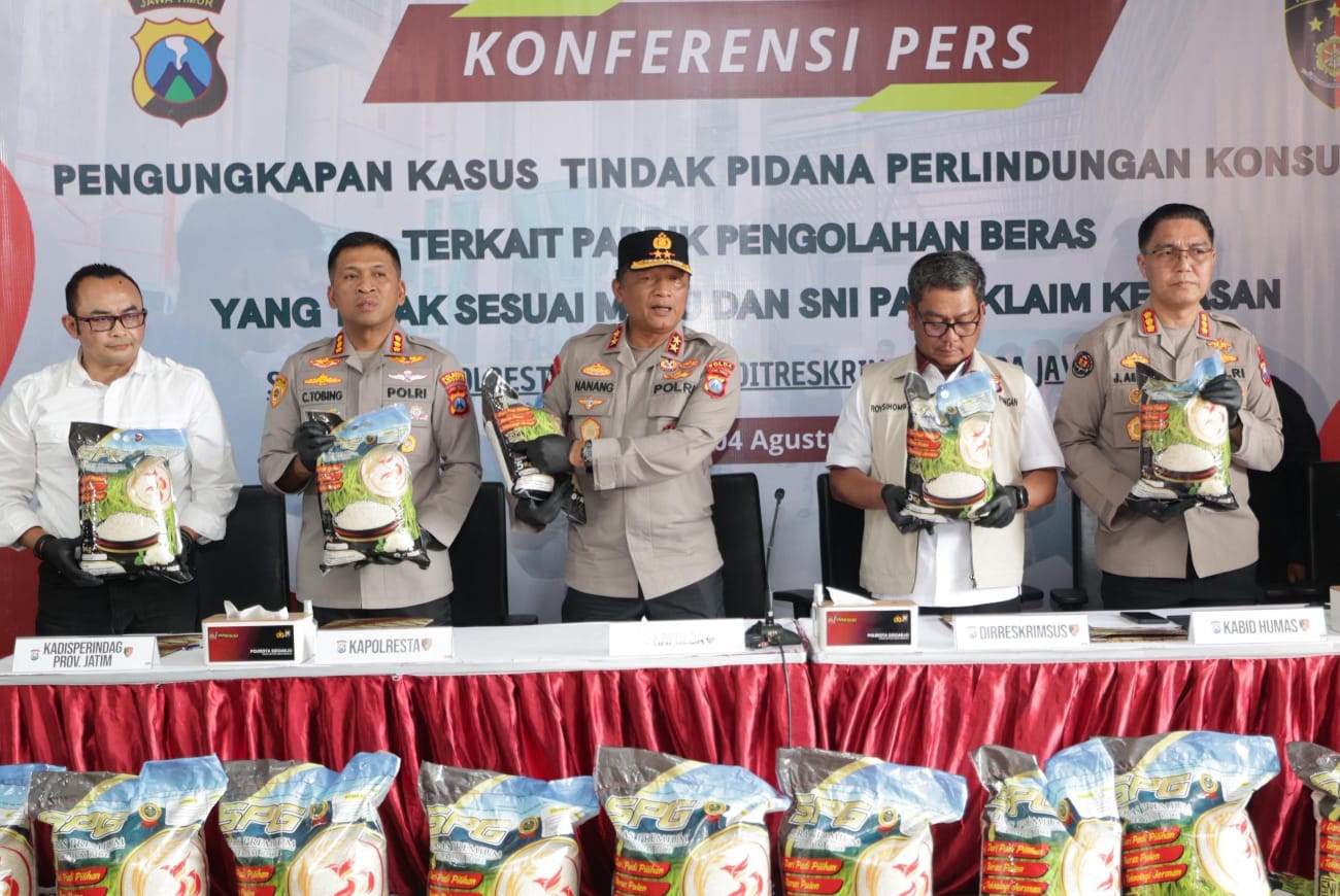 Polisi Berhasil Ungkap Beras Oplosan Sehari Produksi 14 Ton Pemilik Pabrik di Sidoarjo Jadi Tersangka