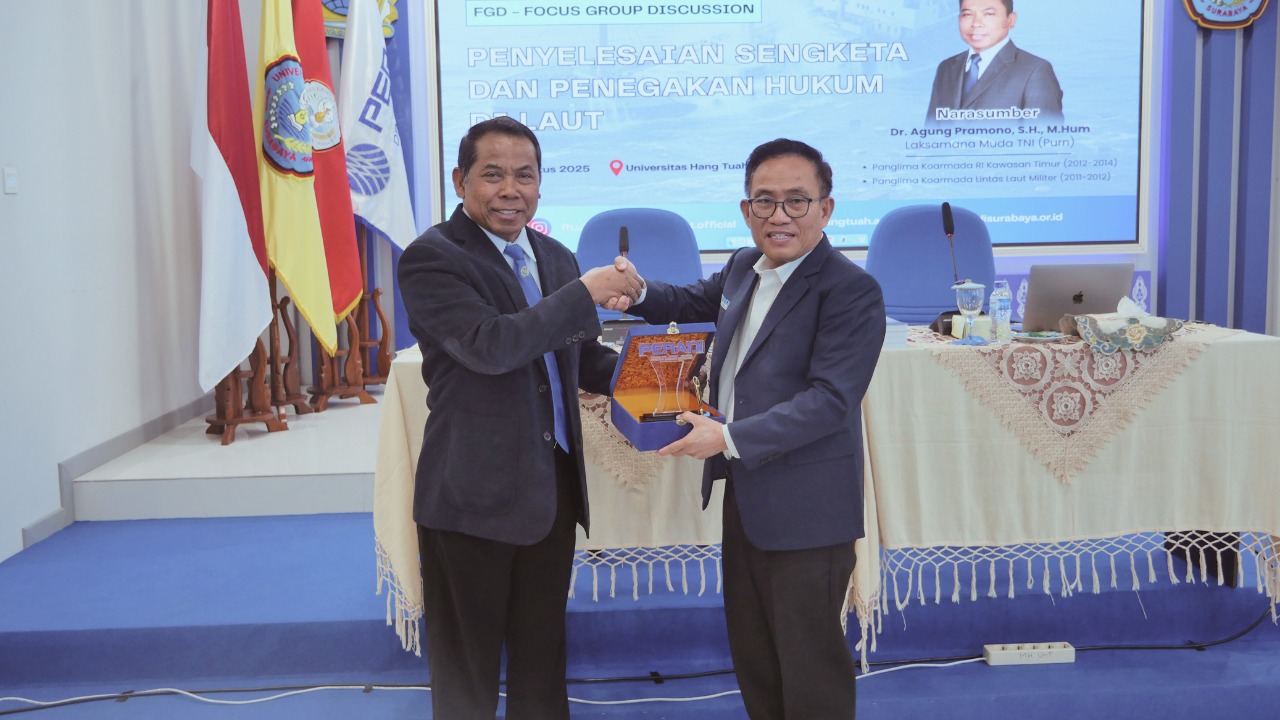 Fakultas Hukum UHT Gelar FGD Penyelesaian Sengketa dan Penegakan Hukum di Laut