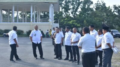 Bupati Aceh Tamiang, Irjen Pol. (Purn) Drs. Armia Pahmi, MH,