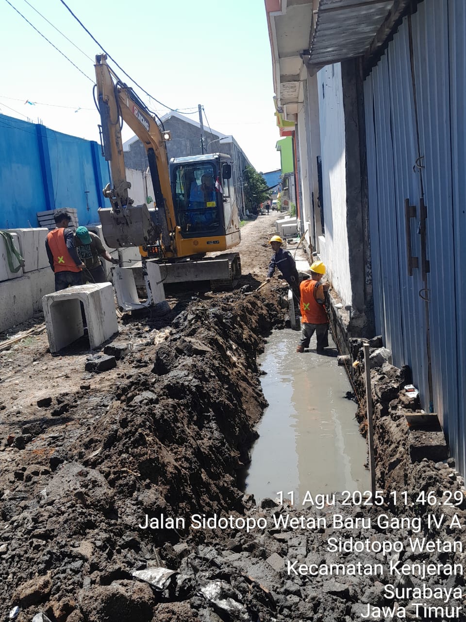 Keterangan Gambar: Tidak ada Dewatering untuk ngompa air u-ditch tetap di pasang meski ada genangan air