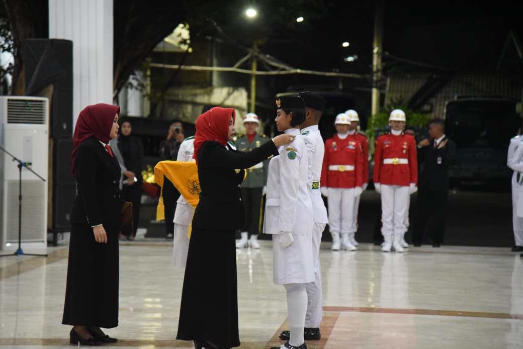 Wakil Bupati Kukuhkan 76 Anggota Pasikbraka : Jadilah Generasi Yang Menjaga Semangat Kemerdekaan
