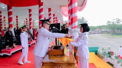 Keterangan Gambar: Bupati Aceh Tamiang Irjen Pol. (Purn) Drs. Armia Pahmi, MH