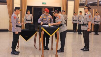 Keterangan Gambar: Brigjen Pol Marzuki Ali Basyah Dilantik sebagai Kapolda Aceh