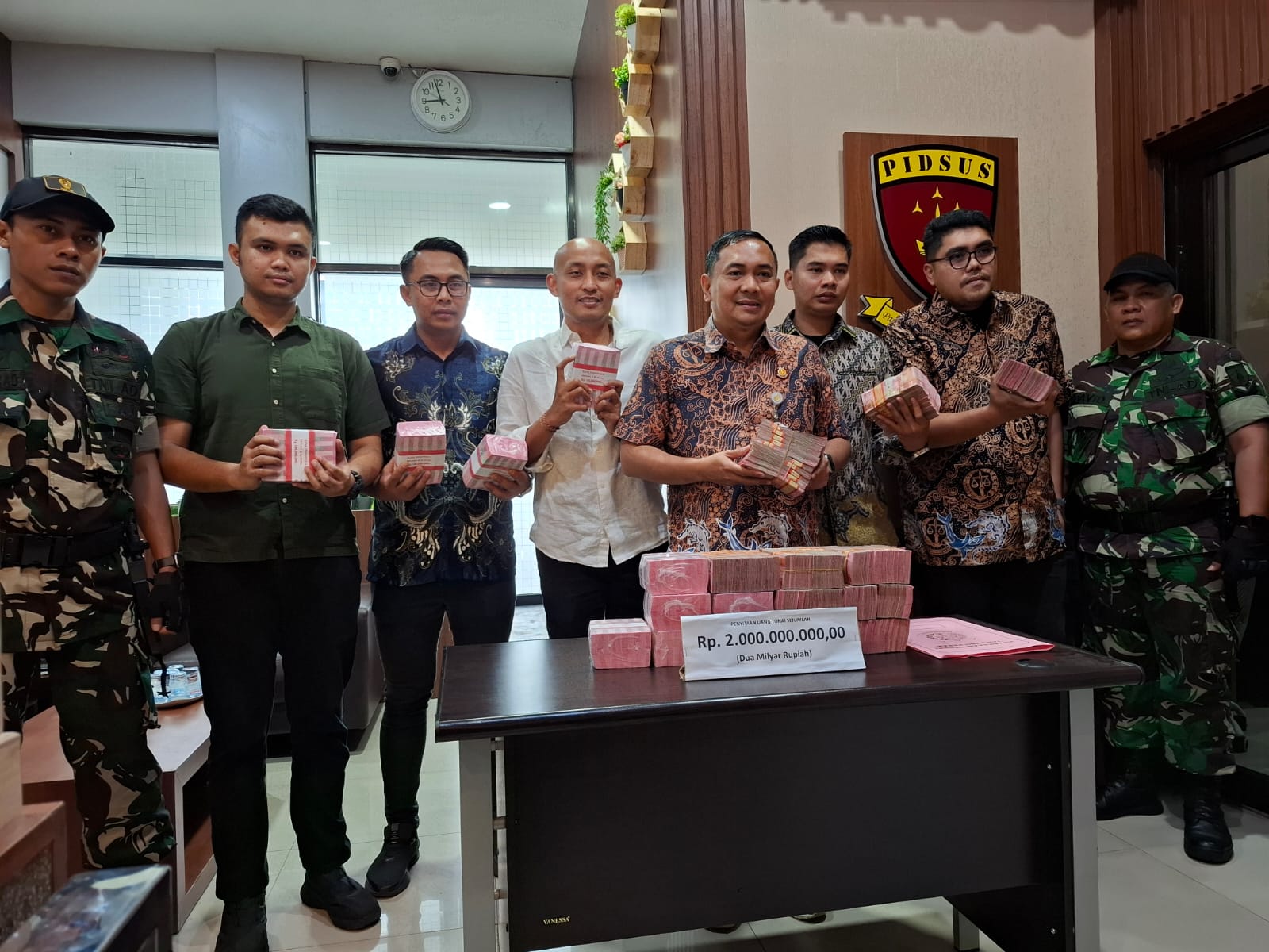 Dugaan Korupsi Pembiayaan oleh Bank BUMN kepada PT DJA, Penyidik Kejari Tanjung Perak Sita Rp. 3,5 Miliar