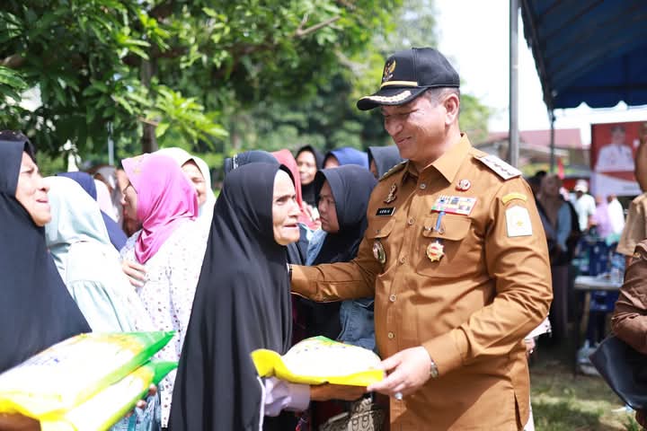 Keterangan Gambar: Bupati Aceh Tamiang Irjen Pol. (Purn) Drs. Armia Pahmi, MH,