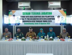 Bupati Armia Pimpin Sertijab Camat Kota Kuala Simpang Minta Pejabat Baru Cermati Potensi PAD Dari Sarang Burung Walet