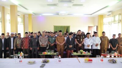 Keterangan Gambar: Bupati Aceh Tamiang, Irjen POl. (Purn) Drs. Armia Pahmi, MH.