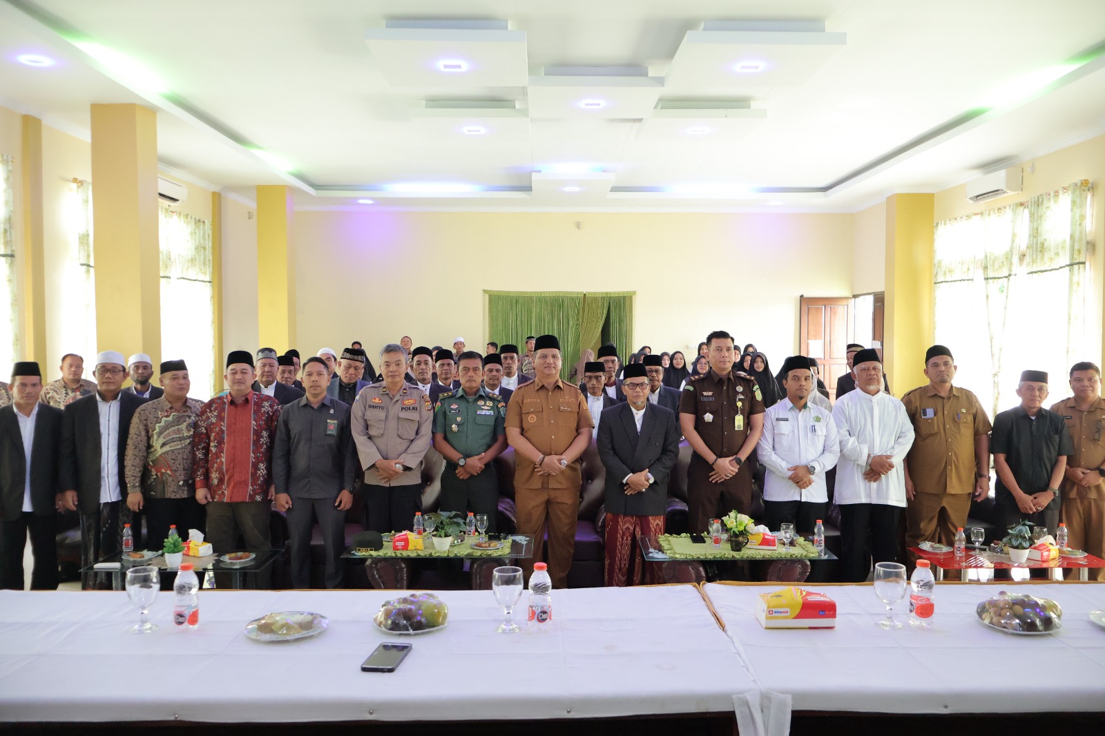 Keterangan Gambar: Bupati Aceh Tamiang, Irjen POl. (Purn) Drs. Armia Pahmi, MH.