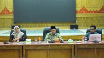 Keterangan Gambar: Plt. Sekretaris Daerah, Ir. Adi Darma, M.Si