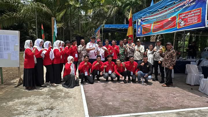 Keterangan Gambar: Bupati Aceh Tamiang, Irjen Pol. (Purn.) Drs. Armia Pahmi, MH, bersama Wakil Bupati, Ismail, SE.I,