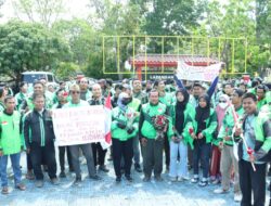 Bersama Ratusan Driver Ojol, Polres Bangkalan Gelar Doa Bersama untuk Affan Kurniawan