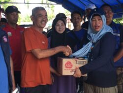 Walikota Langsa Secara Langsung Berikan Arahan Sekda Meninjau Lokasi Banjir dan Bagikan Bantuan Sembako