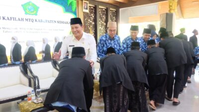 Pemkab Sidoarjo Lepas 54 Kontingen MTQ ke-XXXI Tahun 2025, Target Rebut Kembali Juara Umum