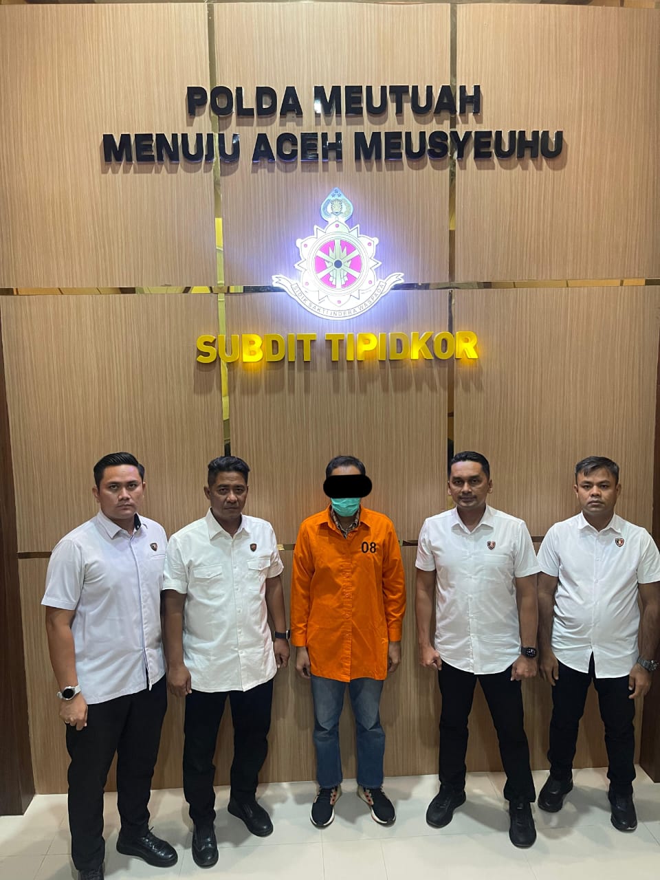 Keterangan Gambar: Penyidik Subdit Tipidkor Ditreskrimsus Polda Aceh resmi menahan tersangka kasus korupsi