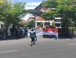 Gedung PDAM Surabaya di Segel, Ada Apa?