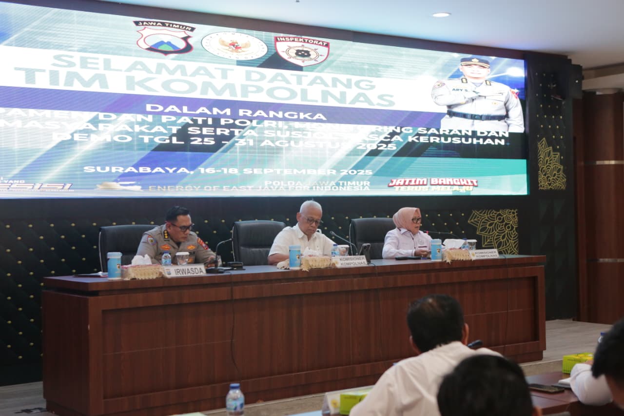 Tim Komisi Kepolisian Nasional (Kompolnas)
