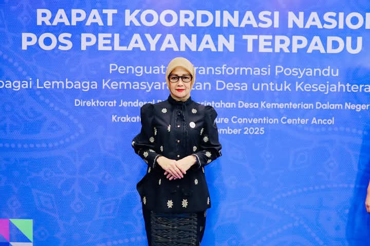 Ketua Tim Penggerak (TP) Posyandu Kabupaten Aceh Tamiang, Ny. Yuyun Armia