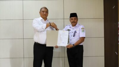 Bupati Aceh Tamiang, Irjen Pol. (Purn) Drs. Armia Pahmi, resmi menunjuk Drs. Syuibun Anwar sebagai Pelaksana Tugas (Plt.)