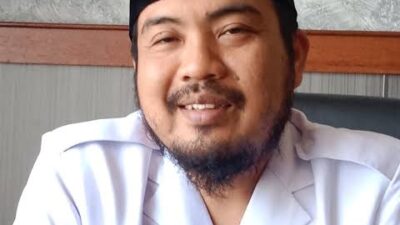 Ketua Komisi II Khotib Marzuki