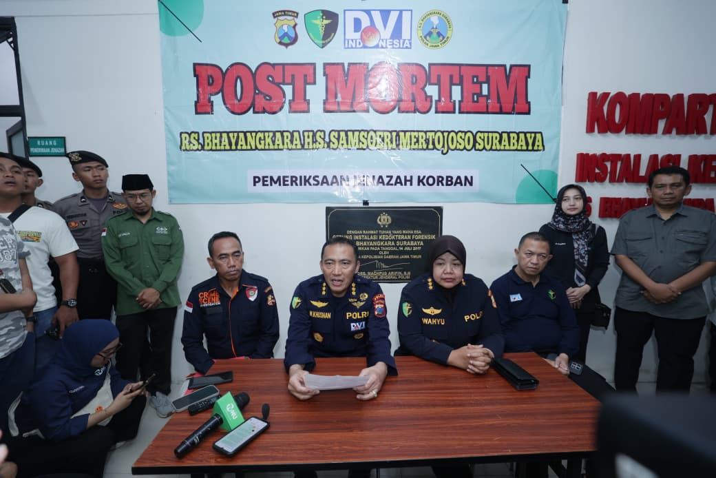 Tim Disaster Victim Identification (DVI) Polda Jawa Timur
