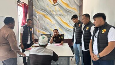 Penyidik Satreskrim Polres Bener Meriah, Polda Aceh, melaksanakan tahap II atau penyerahan tersangka dan barang bukti kasus penyalahgunaan pengangkutan dan/atau niaga bahan bakar minyak (BBM) bersubsidi kepada Kejaksaan Negeri Bener Meriah