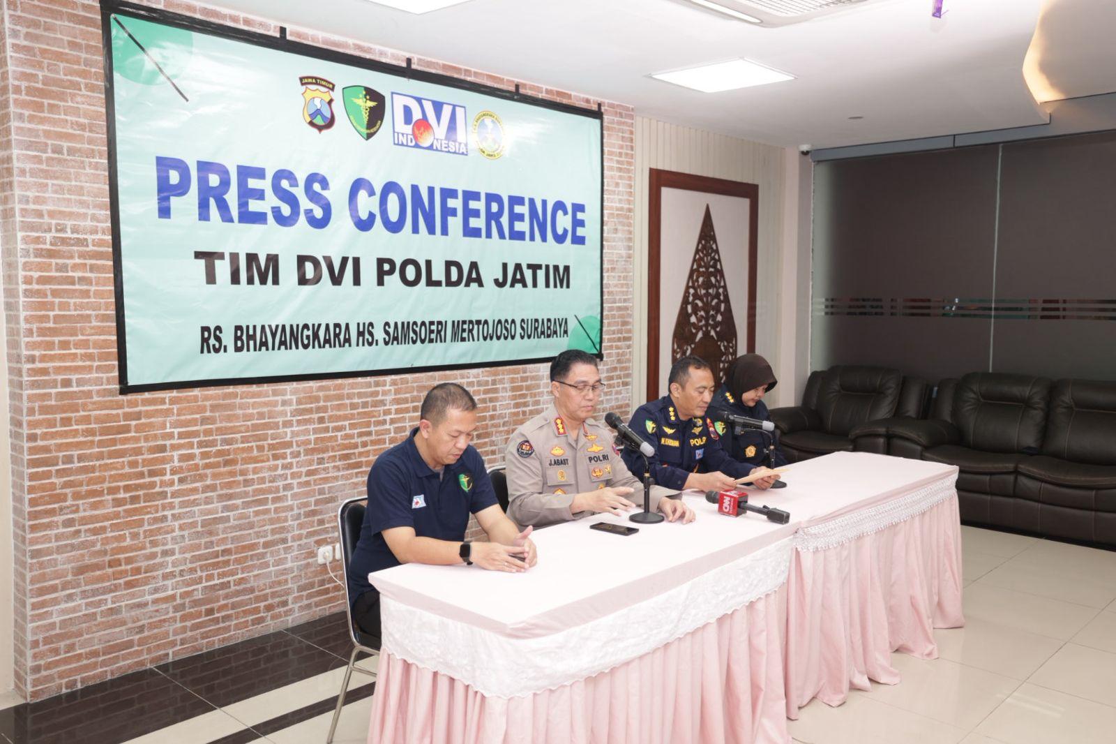 Kabid Humas Polda Jatim Kombes Pol Jules Abraham Abast