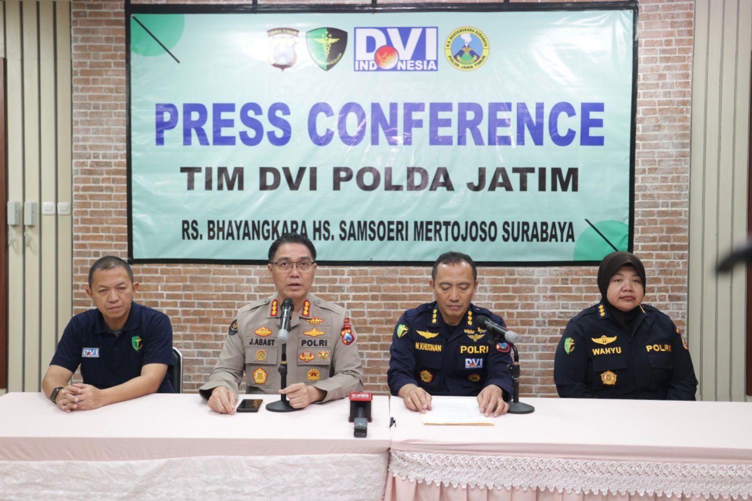 Kabid Humas Polda Jatim Kombes Pol Jules Abraham Abast