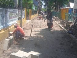 Proyek Dakel di Kedurus 2A Diduga Tak Sesuai Spek, Kanstin Dipasang Langsung di Tanah Asli