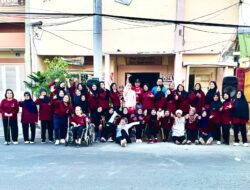 Senam Lansia Vitalage Movement: Merajut Kesehatan dan Kebersamaan Warga Simo Magersari RW 06