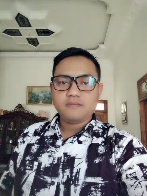 A. Fauzi Pimpinan Redaksi Media Dtikinformasi.com