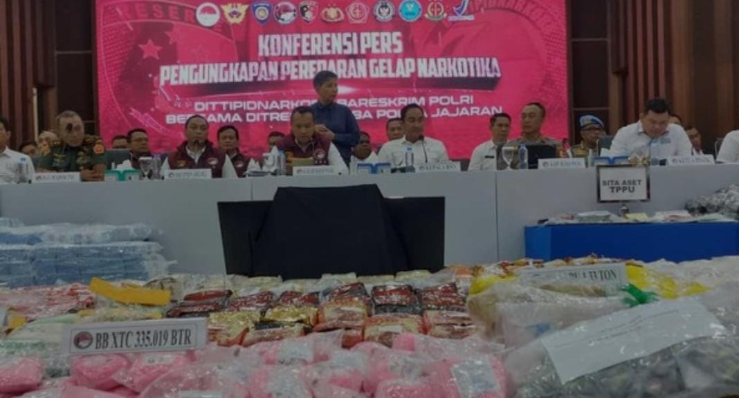 Komisioner Kompolnas Choirul Anam