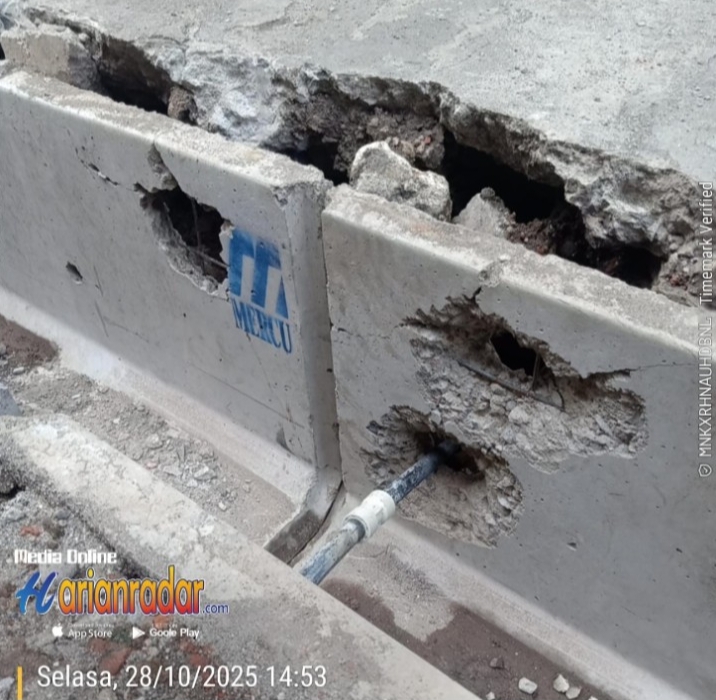 Foto : Struktur beton U-ditch yang terlihat banyak pecah dan membuat lubang-lubang tikus