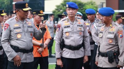 Kapolda Jawa Timur Irjen Pol Drs. Nanang Avianto, M.Si usai memimpin Apel Gelar Pasukan Kesiapan Tanggap Darurat Bencana