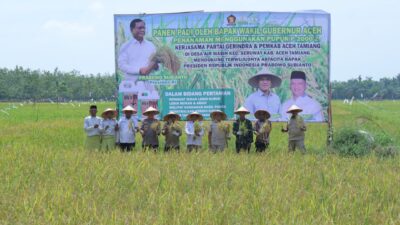 Wakil Bupati Aceh Tamiang Ismail SE.I bersama Wakil Gubernur Aceh, Fadhlullah SE