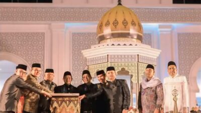 Penutupan event Musabaqah Tilawatil Qur’an (MTQ) Aceh ke XXXVII tahun 2025 di Kabupaten Pidie Jaya berlangsung meriah. Penutupan secara resmi oleh Wakil Gubernur Aceh Fadhlullah SE di Arena Utama Komplek Perkantoran Bupati Pidie Jaya