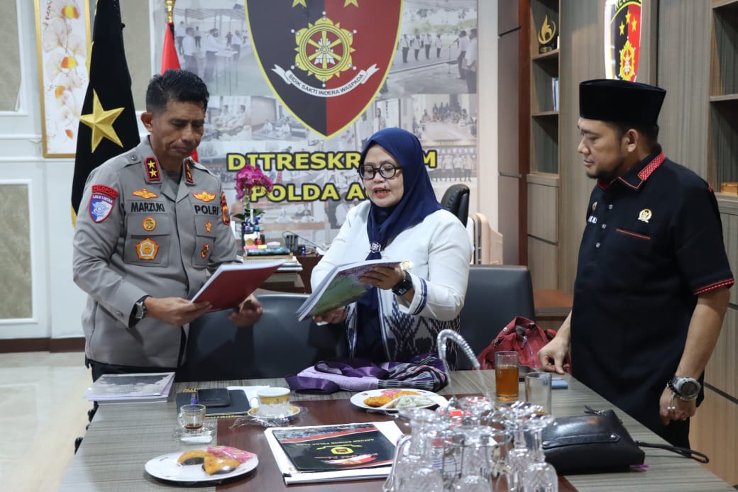 Kapolda Aceh Irjen Pol. Marzuki Ali Basyah melaksanakan diskusi bersama Komisi Nasional (Komnas)