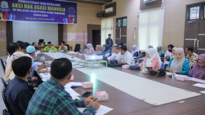 Mewakili Bupati Plt. Sekretaris Daerah Kabupaten Aceh Tamiang, Drs. Syuibun Anwar membuka rapat pemantauan dan evaluasi aksi Hak Asasi Manusia (HAM)